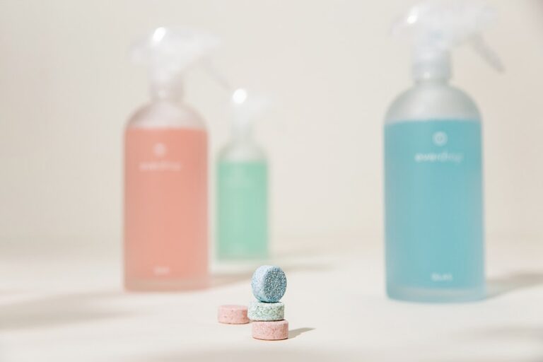 The Ultimate Guide to Choosing the Right Cleaning Supplies